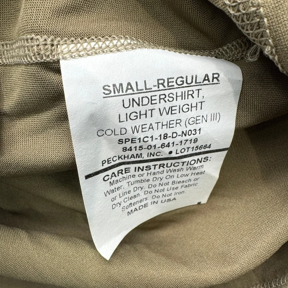Peckham Gen III Cold Weather Undershirt Mens Small Regular Brown Long Sleeve Tee